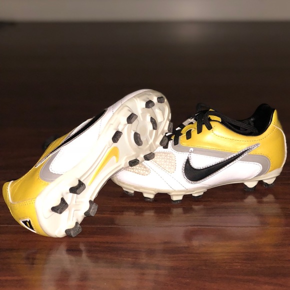 ctr360 maestri ii yellow